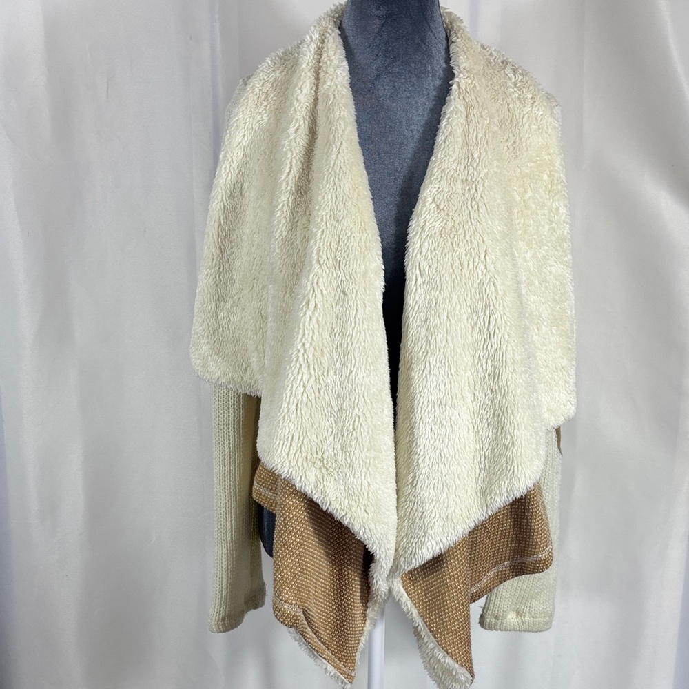 Anthropologie Saturday Sunday Cream and Tan Faux-Sherpa Draped Cardigan